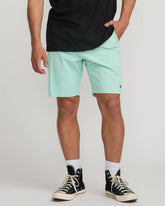 Crossfire Submersible 19" Hybrid Shorts - Bermuda