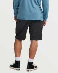 Crossfire Submersible 21" Hybrid Shorts - Black