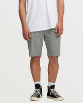 Crossfire Submersible 21" Hybrid Shorts - Gray