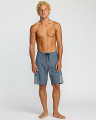 Straddie Airlite 20" Boardshorts - Steel Blue