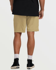 Surftrek Journey 20" Hybrid Shorts - Gravel