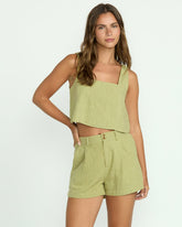 Tailor Made Shorts - Avocado
