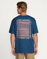 The Hunt Regular Tee - Deep Blue