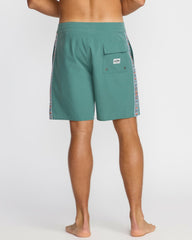 Wategos Lo Tide 19" Boardshorts - Sage Green