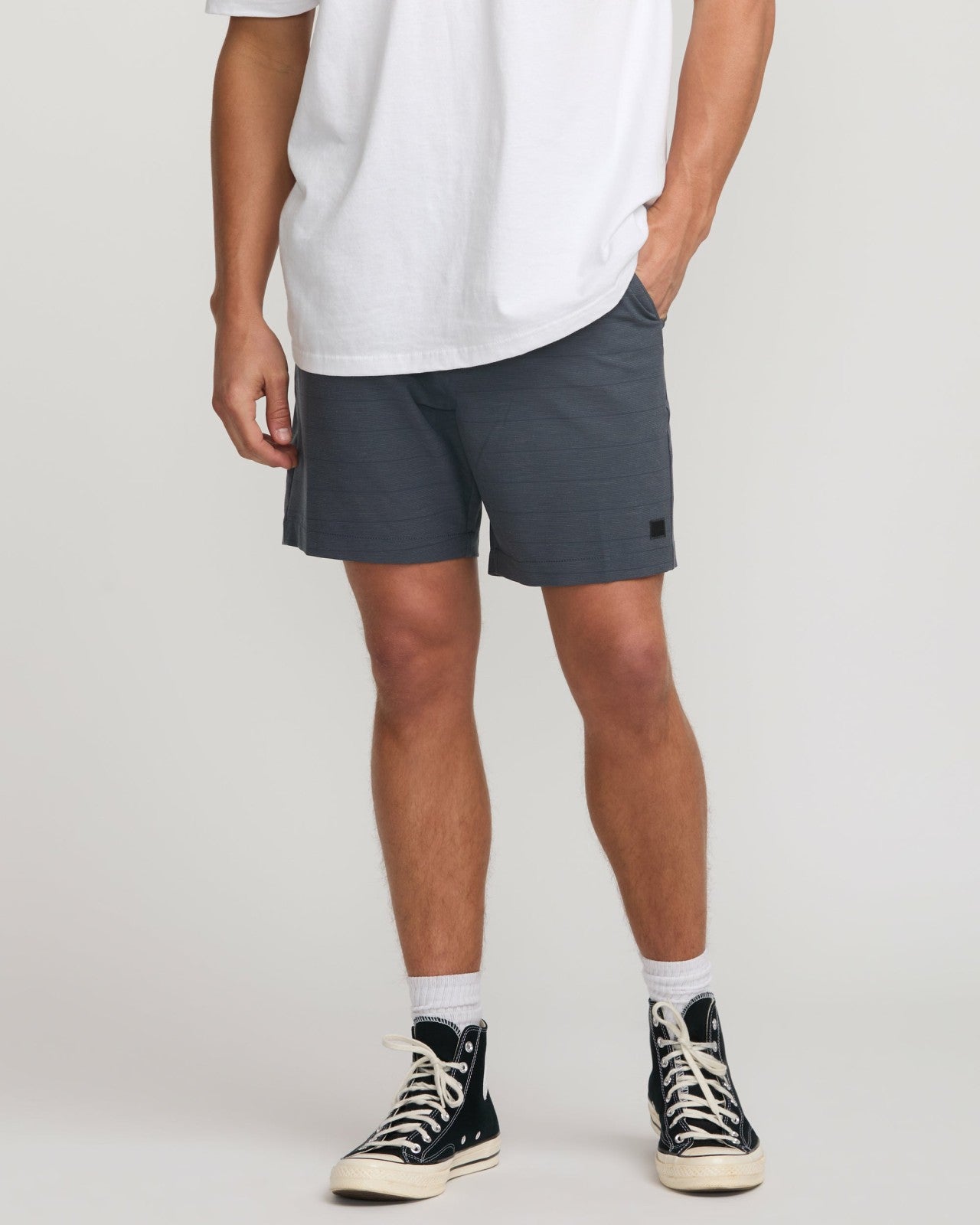 Crossfire Submersible 17" Hybrid Shorts - Aged Indigo