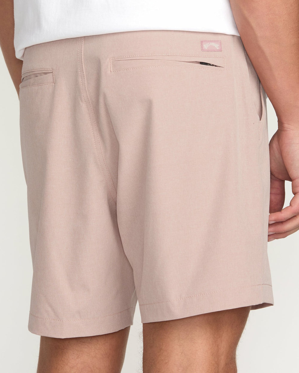 Crossfire Submersible 17" Hybrid Shorts - Dusty Pink