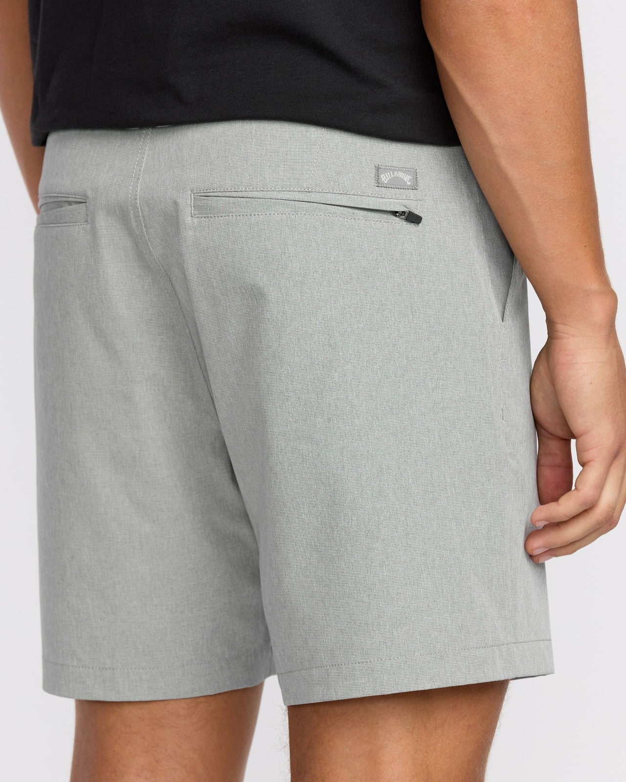 Crossfire Submersible 17" Hybrid Shorts - Green Ash