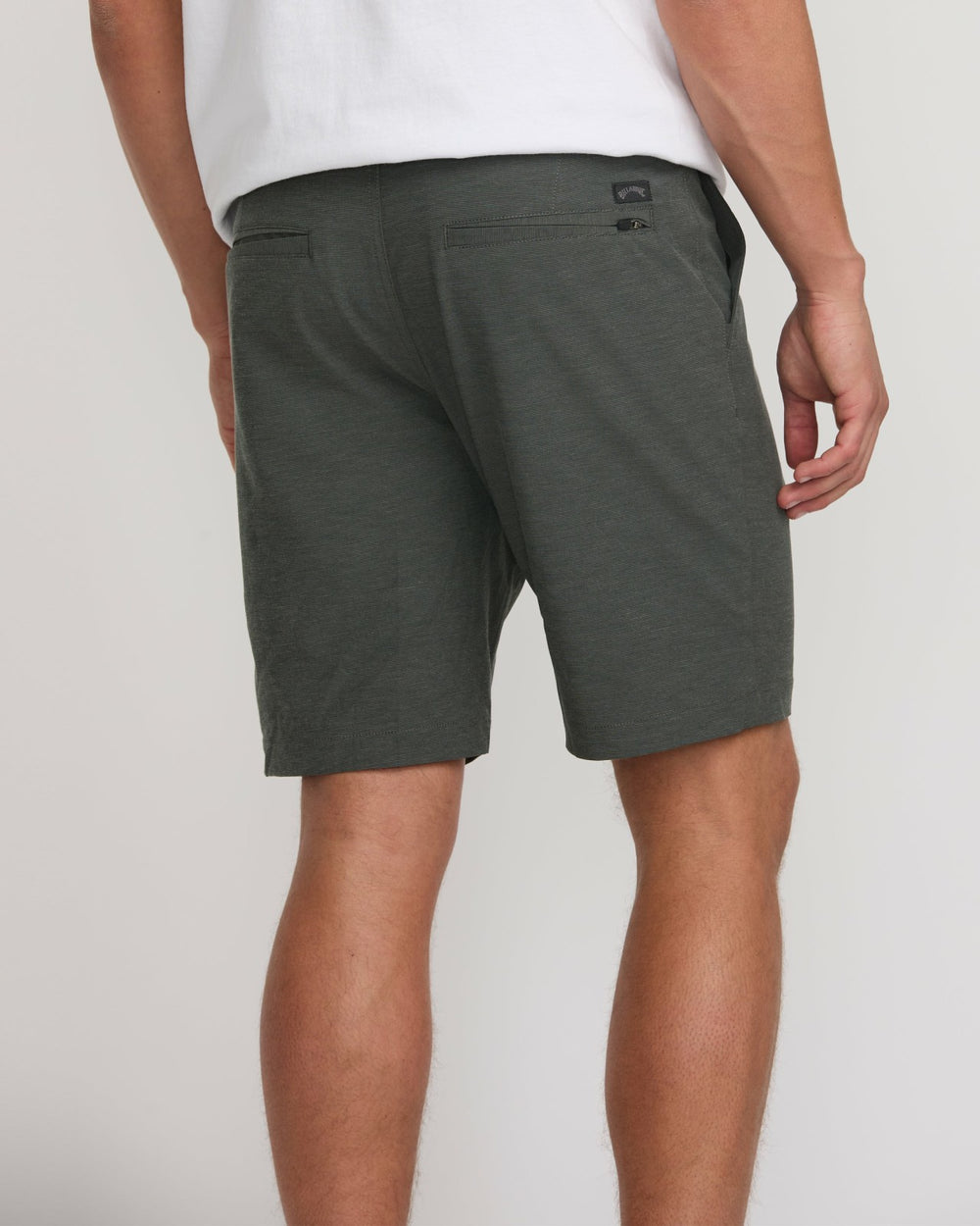 Crossfire Submersible 19" Hybrid Shorts - Asphalt