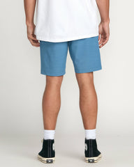 Crossfire Submersible 19" Hybrid Shorts - Carolina Blue