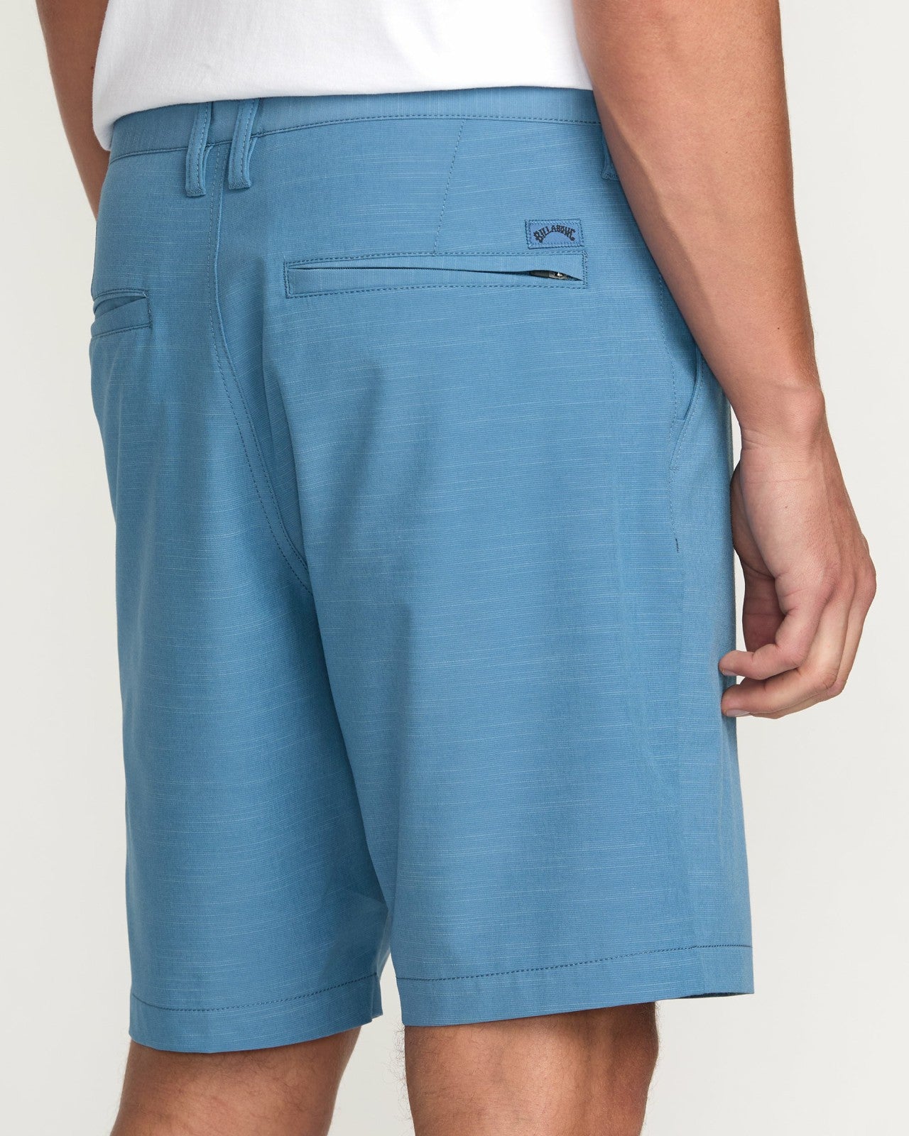Crossfire Submersible 19" Hybrid Shorts - Carolina Blue