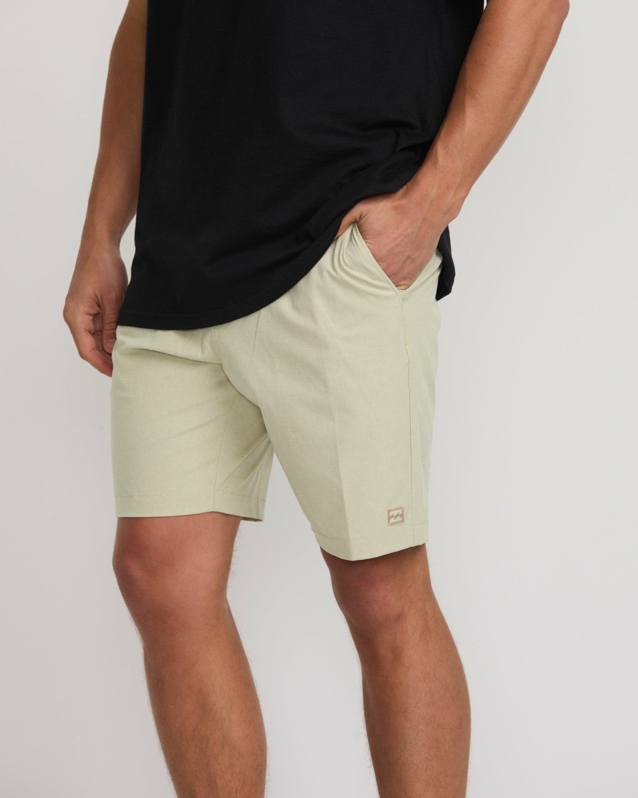 Crossfire Submersible 19" Hybrid Shorts - Moon