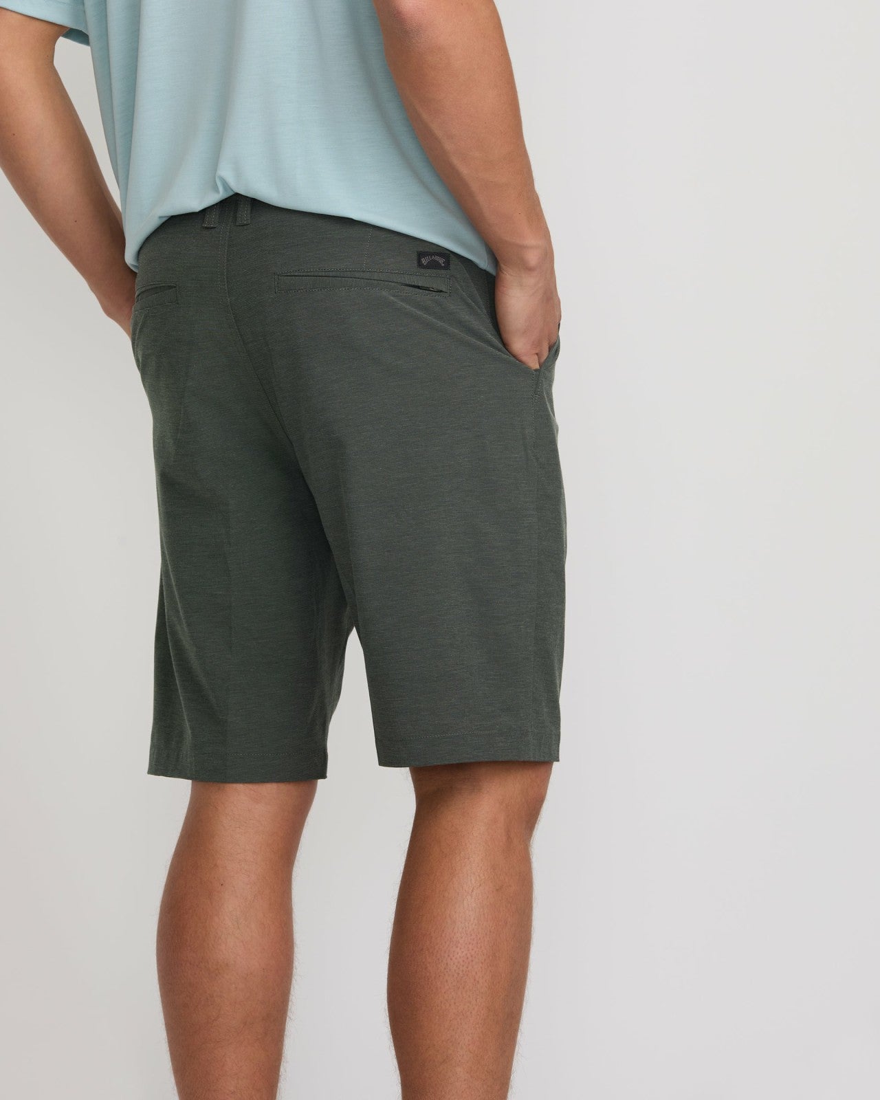 Crossfire Submersible 21" Hybrid Shorts - Asphalt