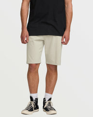 Crossfire Submersible 21" Hybrid Shorts - Bleached Sand
