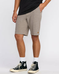 Crossfire Submersible 21" Hybrid Shorts - Tobacco