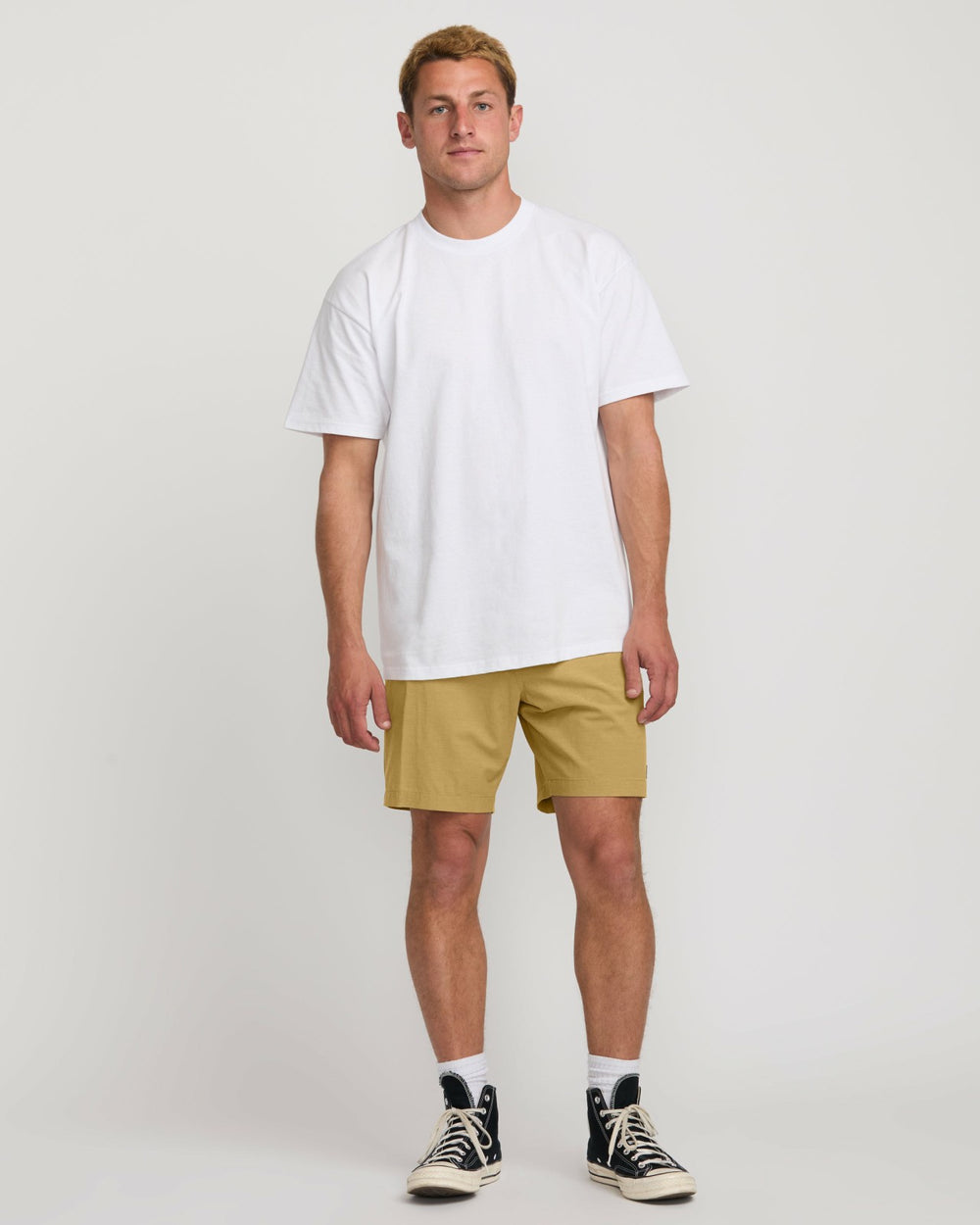 Crossfire Wave Wash Submersible 18" Hybrid Shorts - Khaki