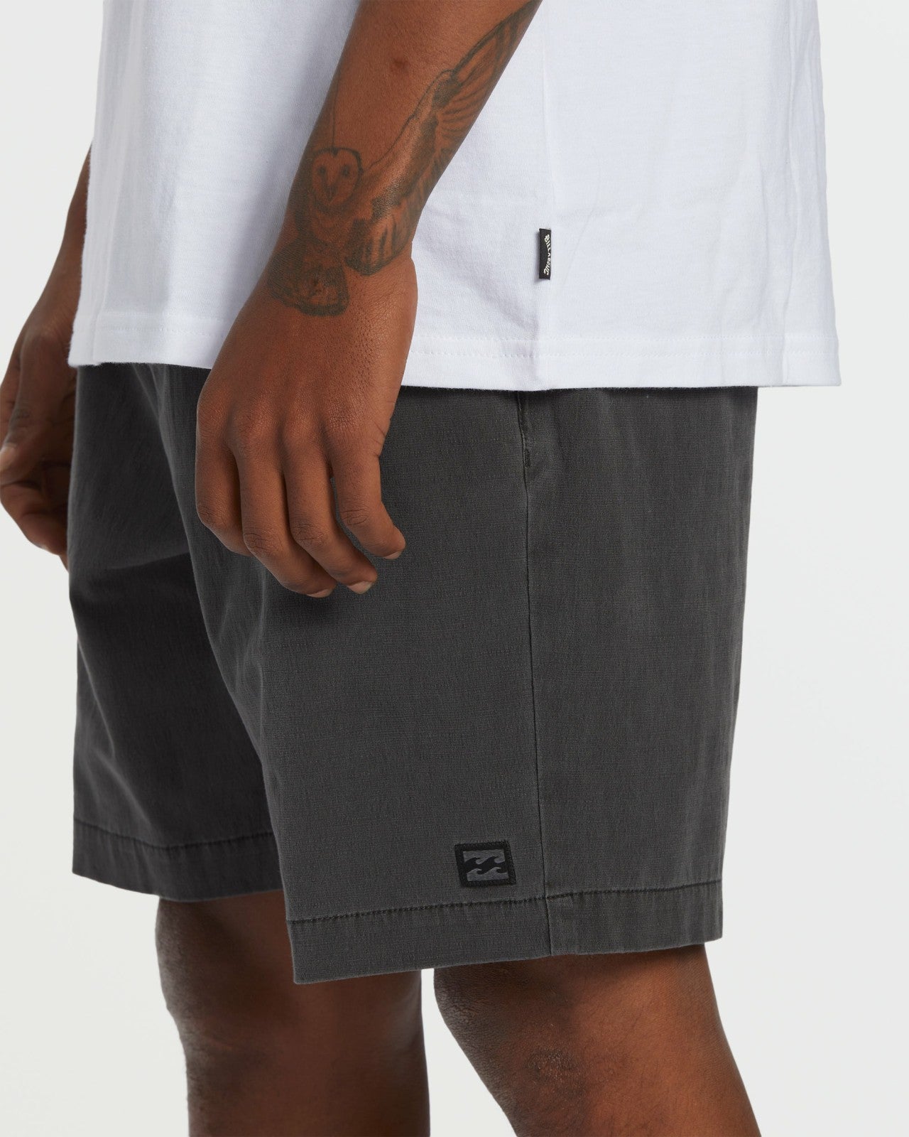 Crossfire Wave Wash Submersible 18" Hybrid Shorts - Washed Black