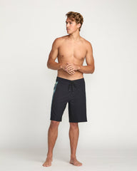 D Bah 20 Hi Pro Performance 19" Boardshorts - Washed Black