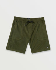 De La Cruz Submersible Hybrid Shorts - Olive
