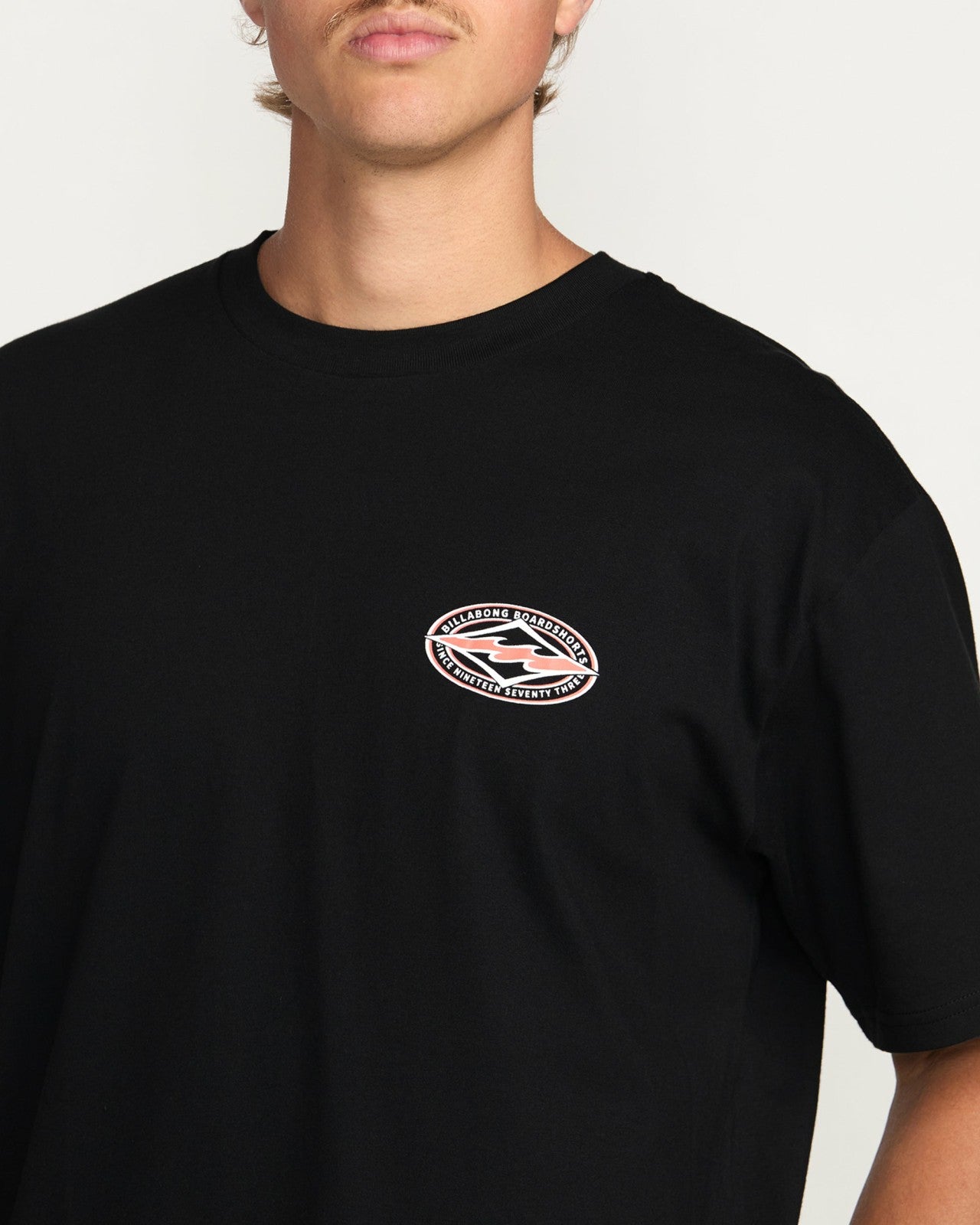 Diamond Vision Regular Tee - Black