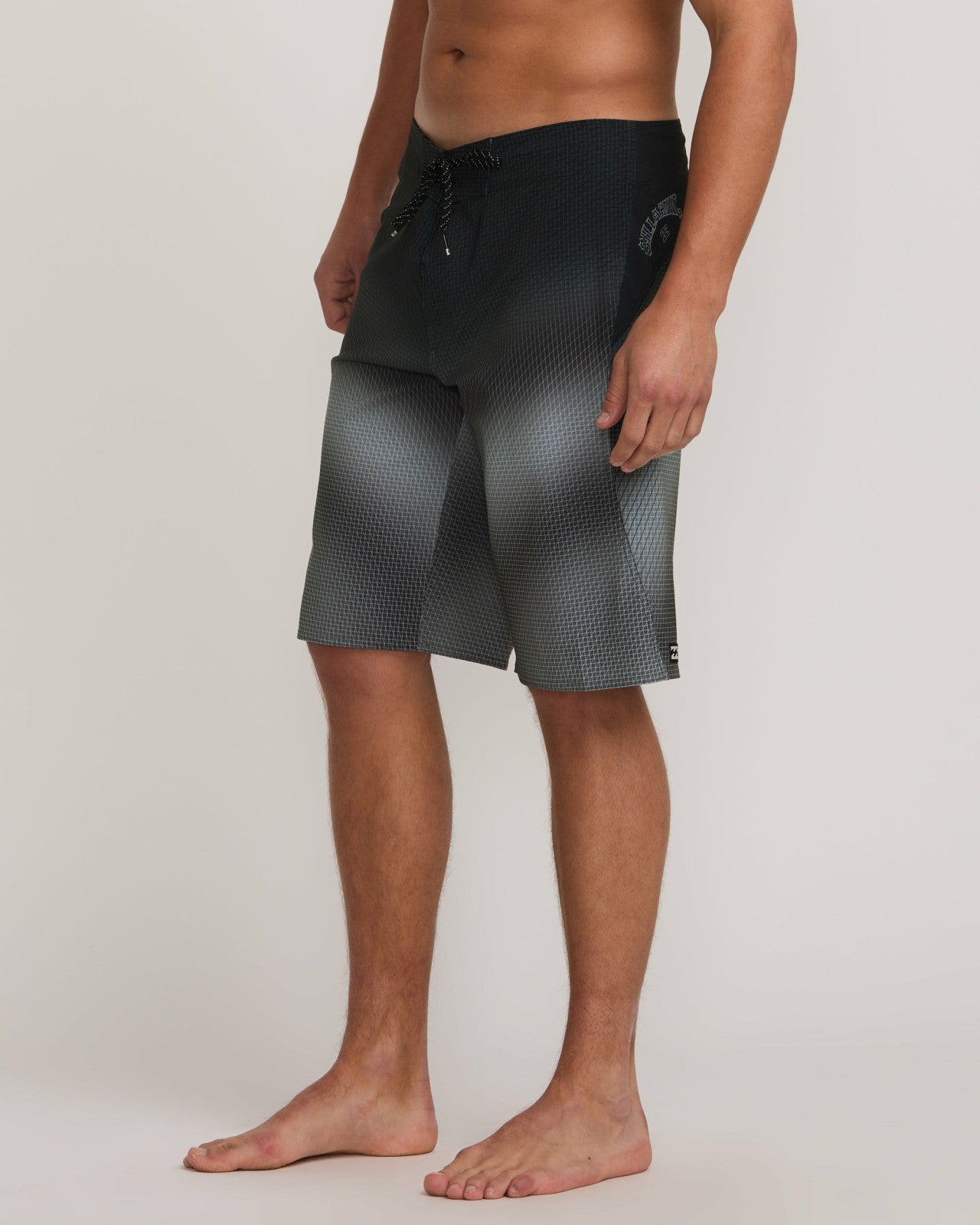 Fluid Pro Performance 21" Boardshorts - Black