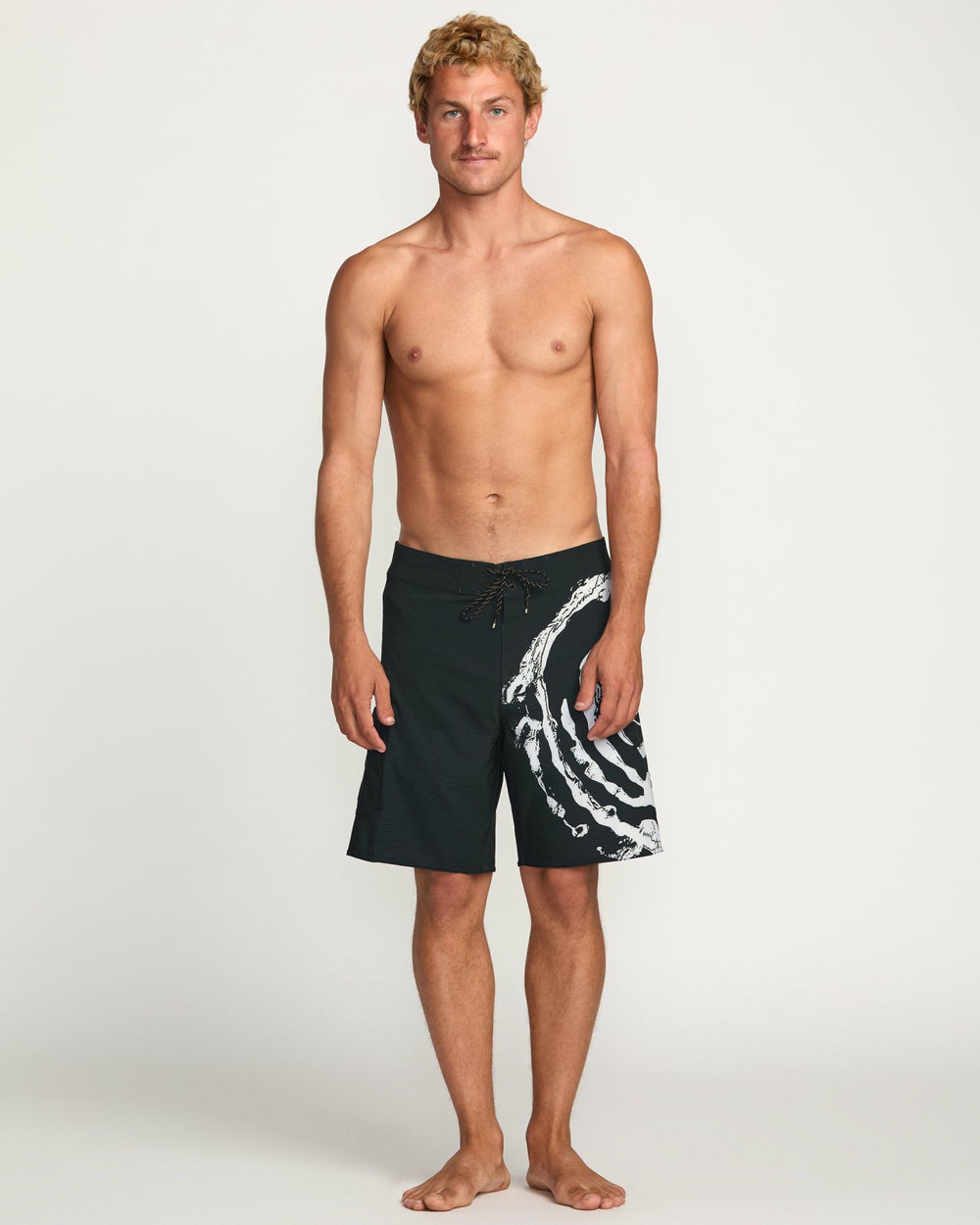 Formula Airlite 19" Boardshorts - Black
