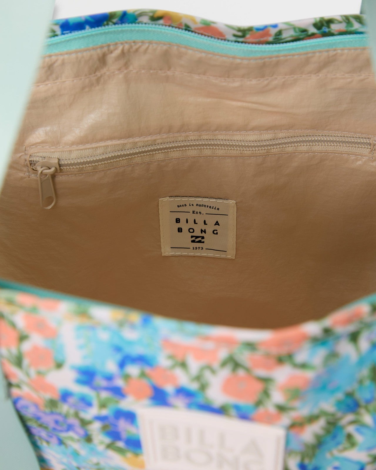 Keenie Tote Bag - Bermuda