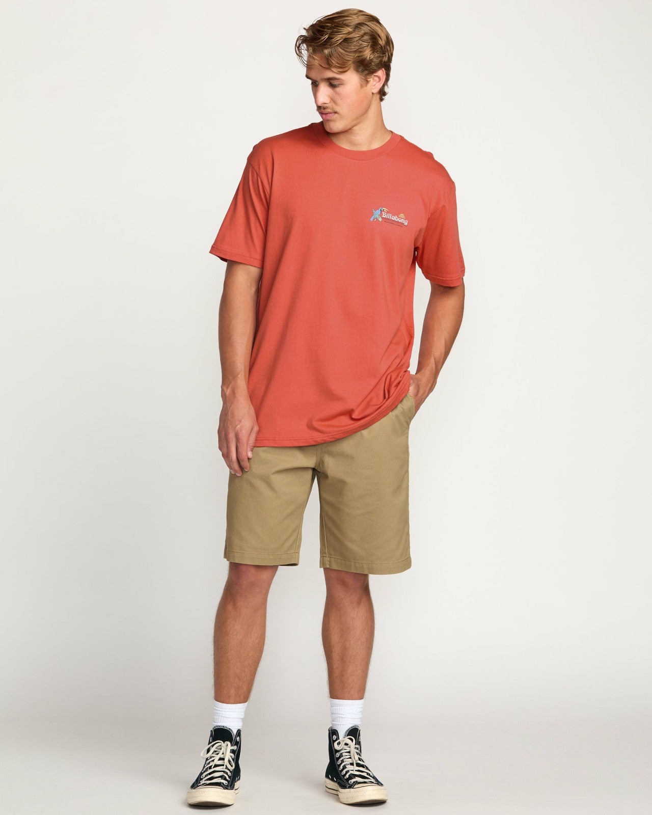Lounge Premium Tee - Washed Red