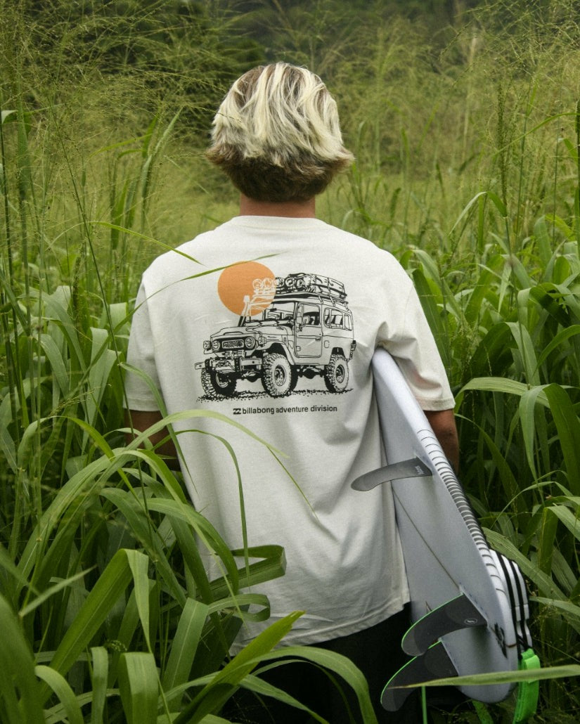 Making Tracks A/Div Tee - Off White