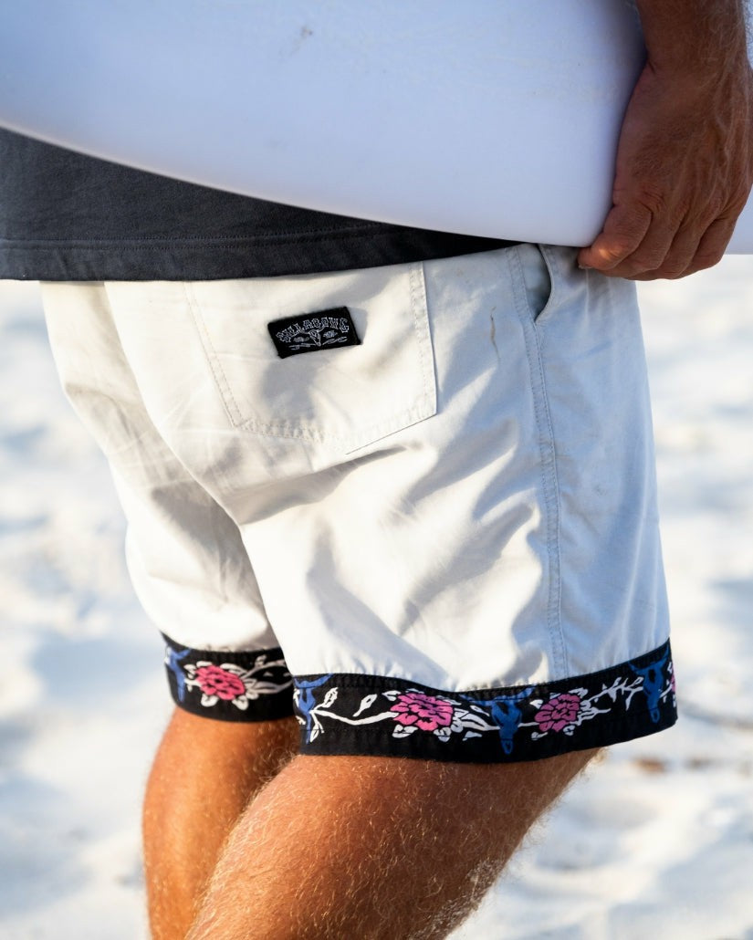 Occy Larry Shorts - Silver