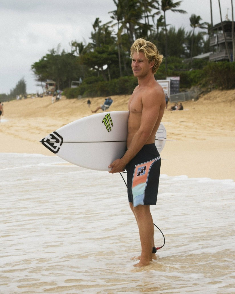 Straddie Airlite 20" Boardshorts - Navy