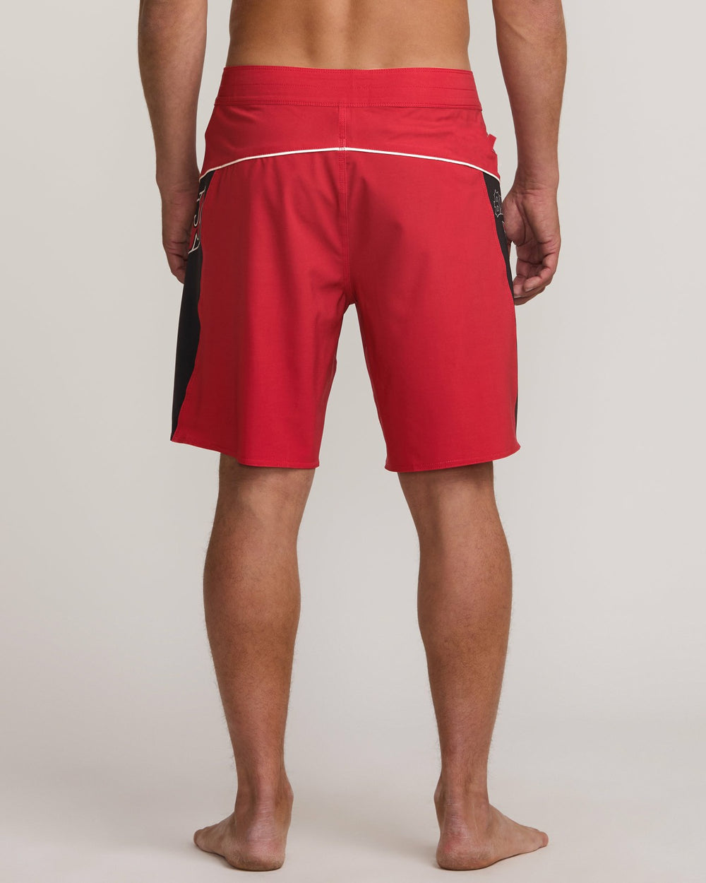Straddie Pro Performance 20" Boardshorts - Scarlet
