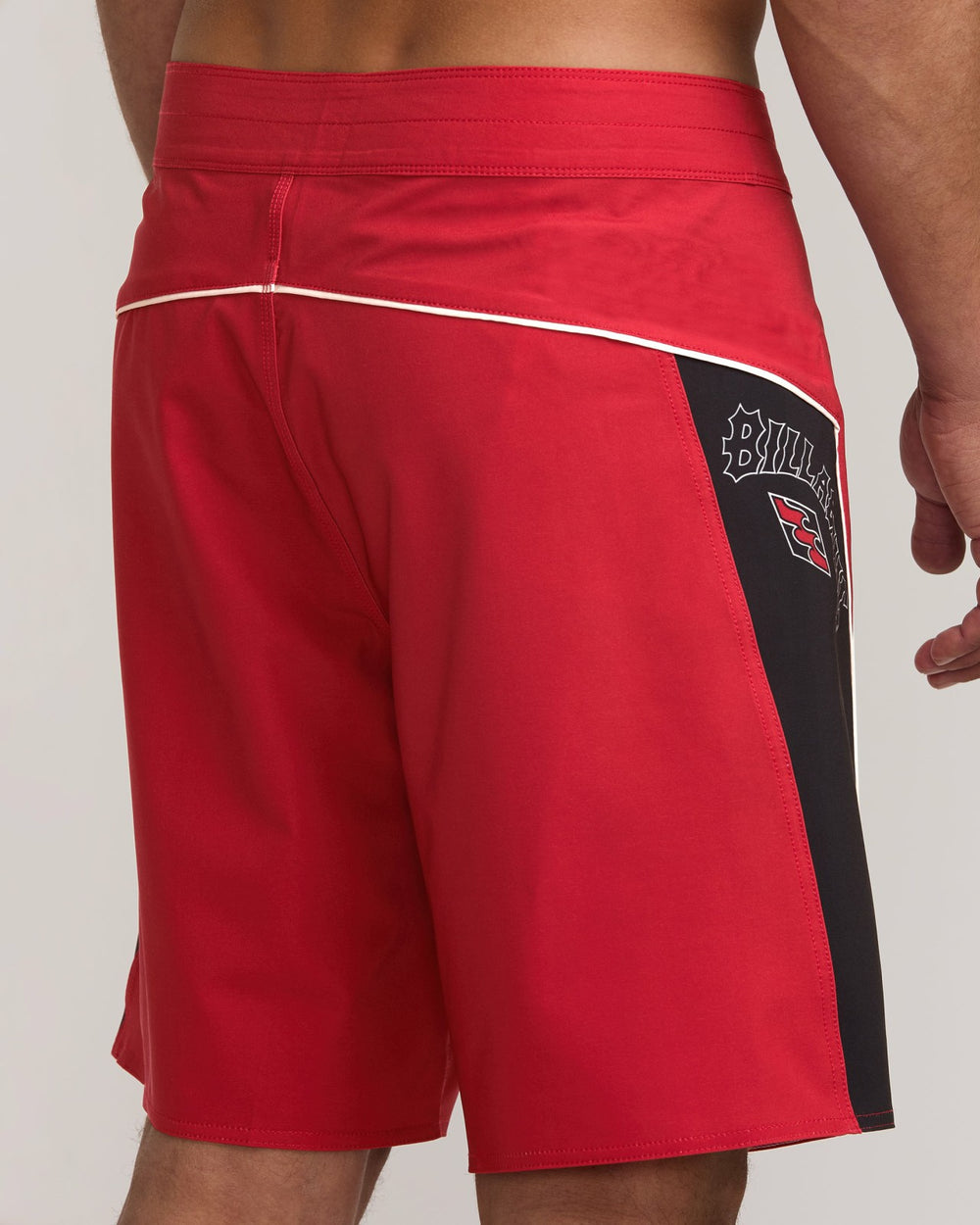 Straddie Pro Performance 20" Boardshorts - Scarlet