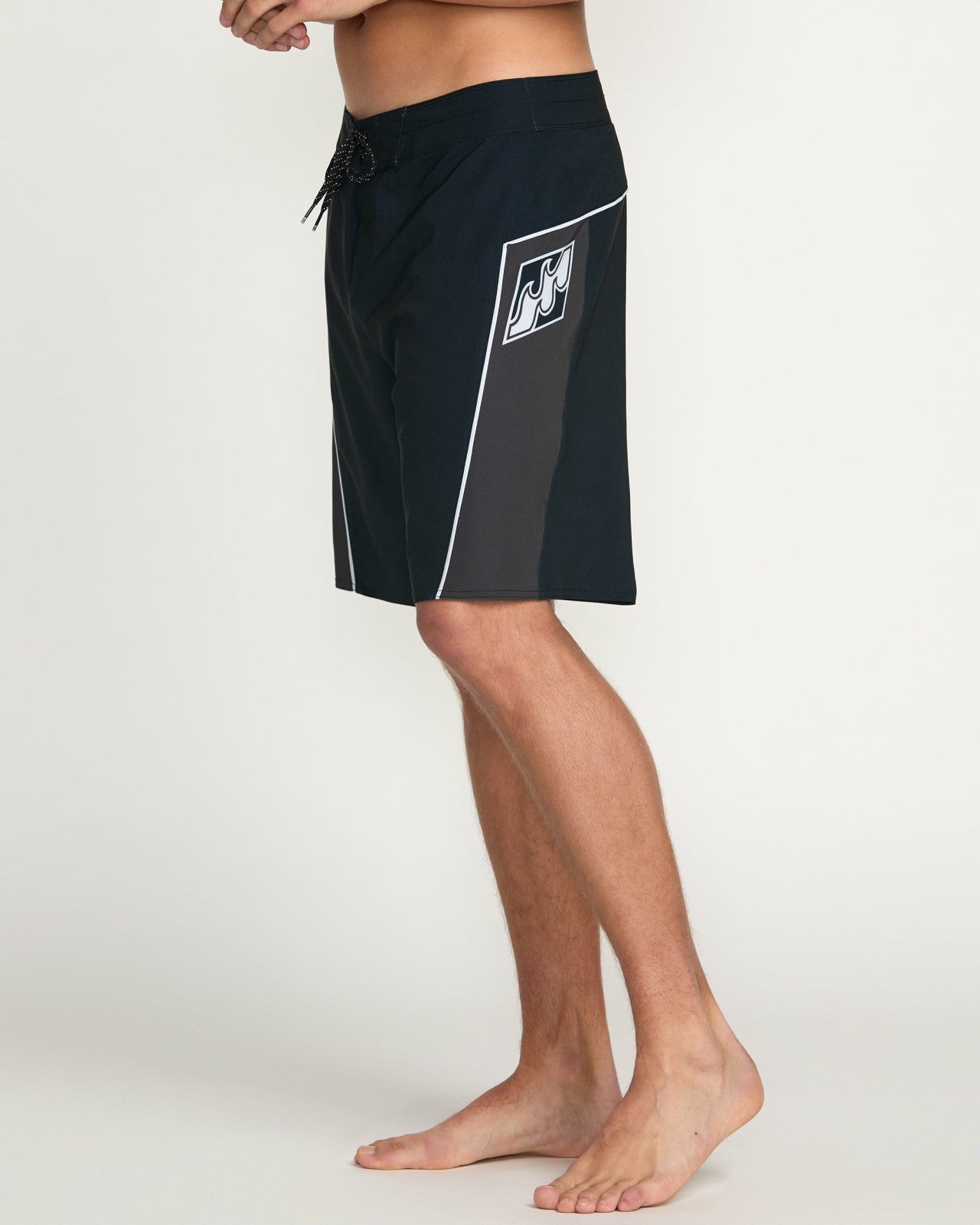Straddie Pro Performance 20" Boardshorts - Stealth
