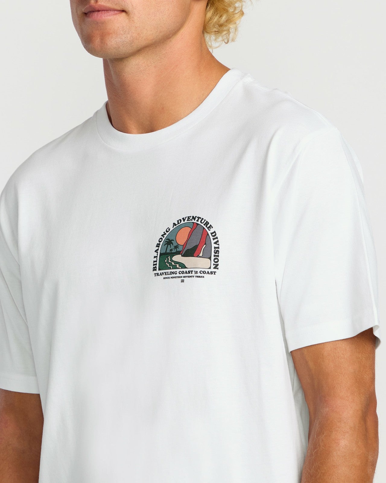 Sundown A/Div Short Sleeve T-Shirt - White