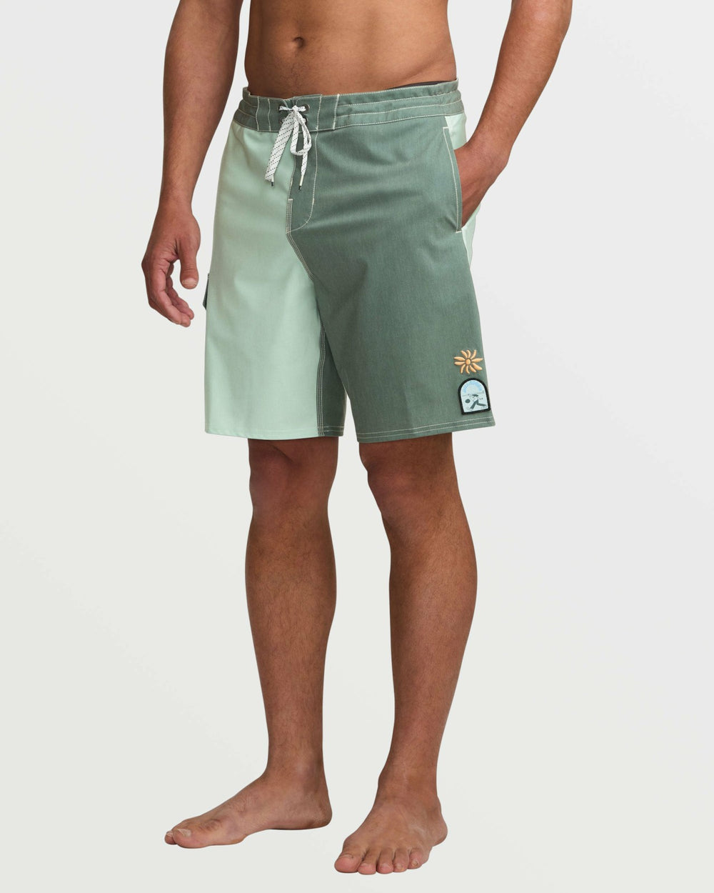 Sunshine Lo Tide 19" Boardshorts - Green Tea