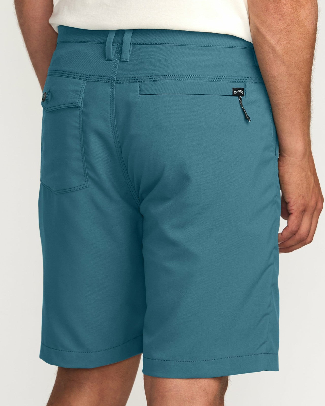 Surftrek Journey 20" Hybrid Shorts - Marine