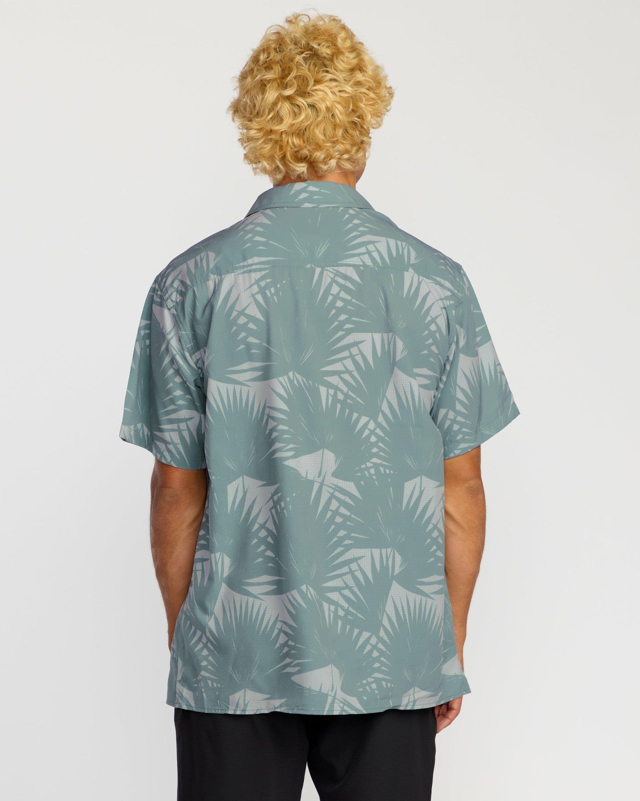Surftrek Perf Short Sleeve Shirt - Sea Blue