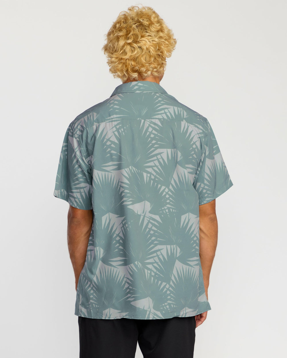 Surftrek Perf Short Sleeve Shirt - Sea Blue