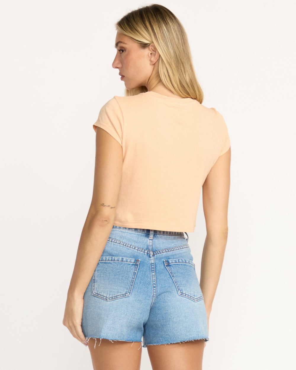 Vacay Awaits Tee - Sunstone