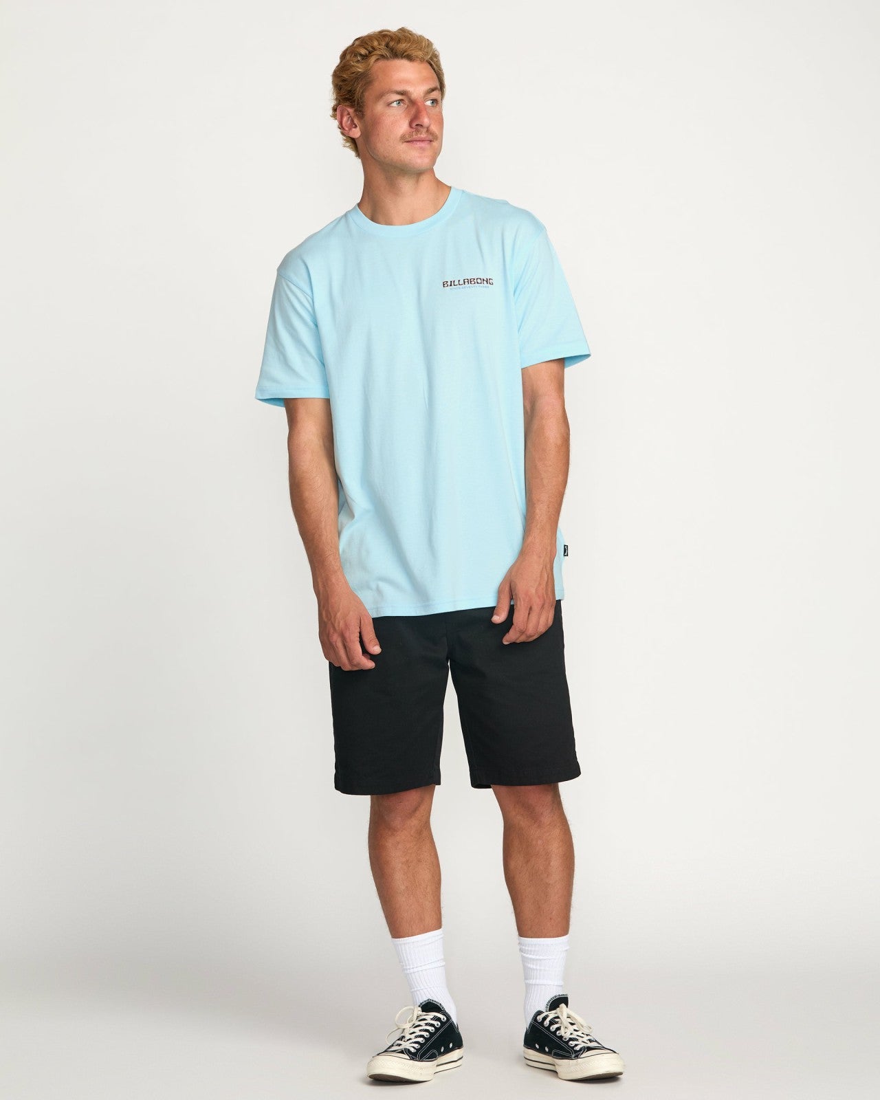 Window Premium Tee - Coastal Blue