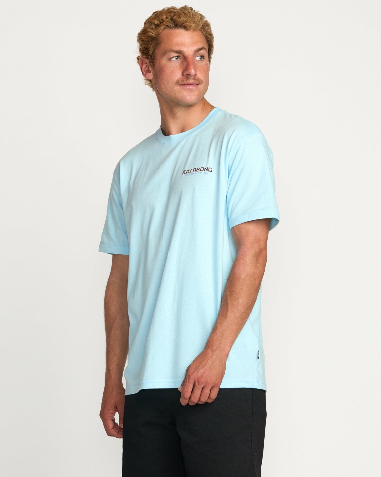 Window Premium Tee - Coastal Blue