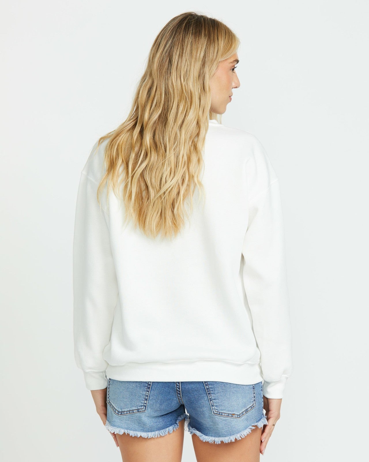 Balanced Out Crew Sweatshirt - Salt Crystal