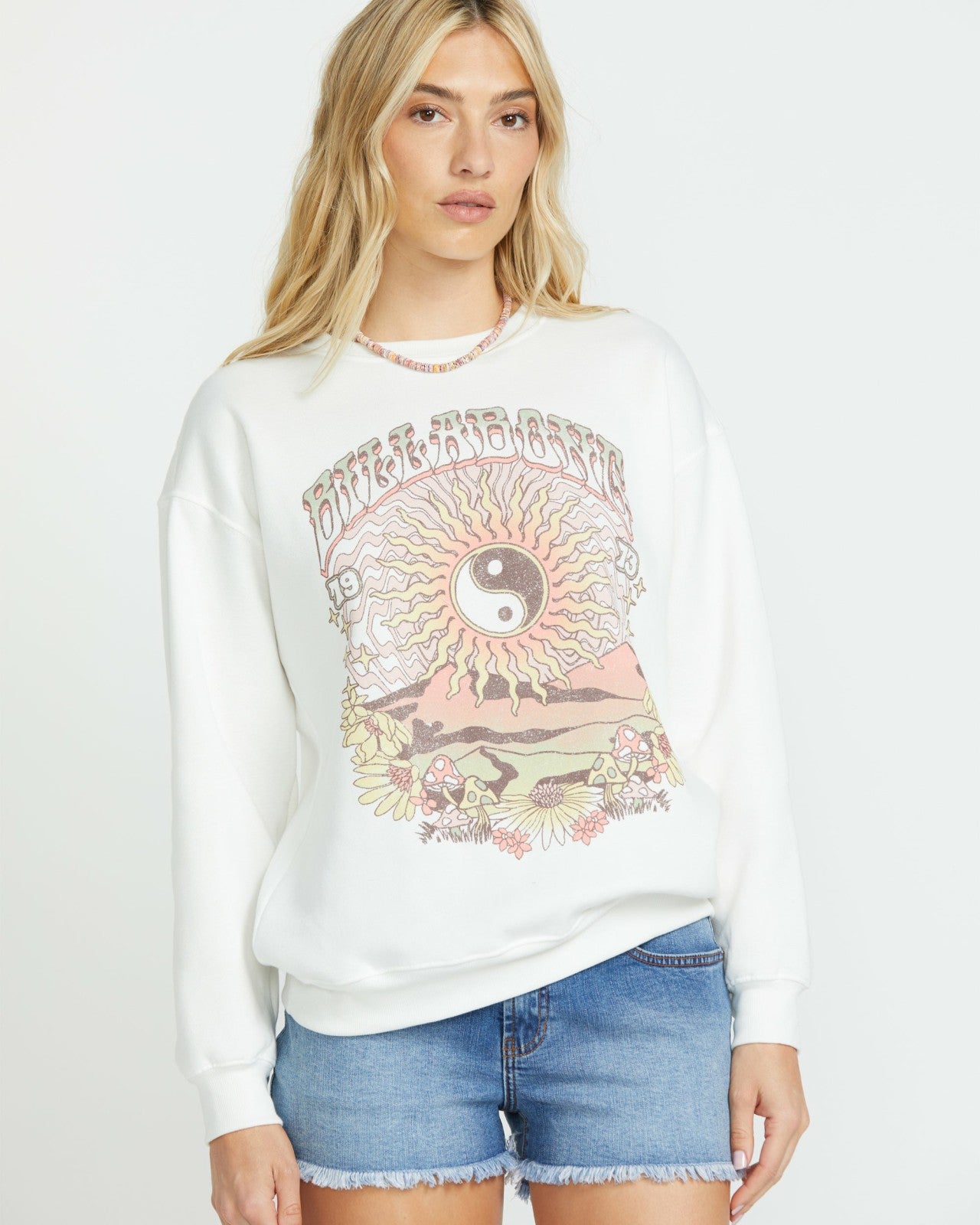 Balanced Out Crew Sweatshirt - Salt Crystal